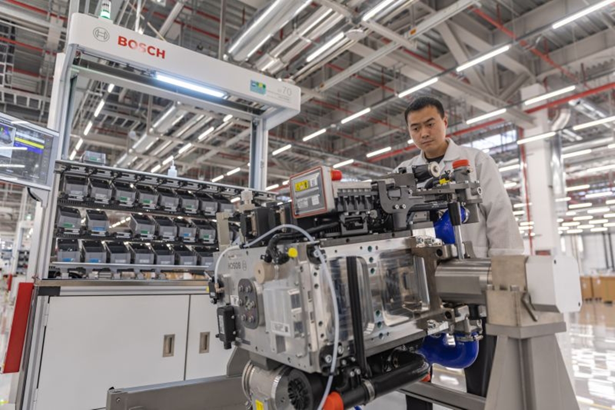 Bosch Menerima Pesanan Pertama dari China untuk Komputer Berkinerja Tinggi untuk AI