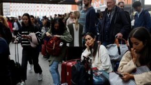 Pencurian Kabel Tembaga Ganggu Layanan Kereta Spanyol